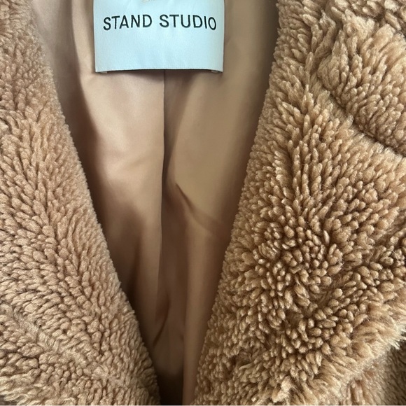 Stand Studio Coat - Picture 4 of 4